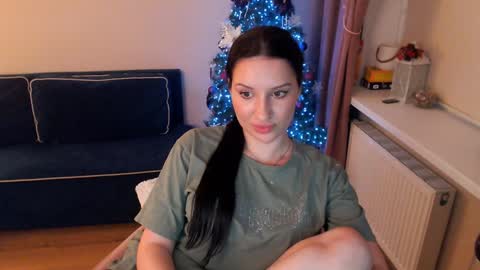 Heaven girl online show from February 6, 2025, 10:00 pm