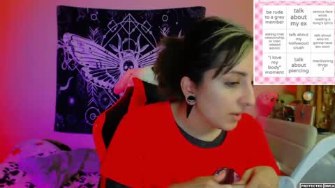 Snapshot of heavenlycreature chatting on April 19, 2026, 1:38 am Diana online show from April 19, 2026, 1:38 am