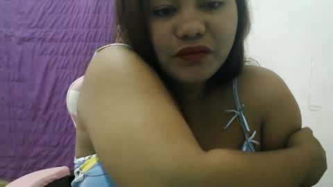 heavenlyeyes69 online show from May 11, 2026, 7:22 pm