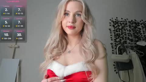 Akemi instinthemoodforlooove online show from December 23, 2024, 6:37 pm