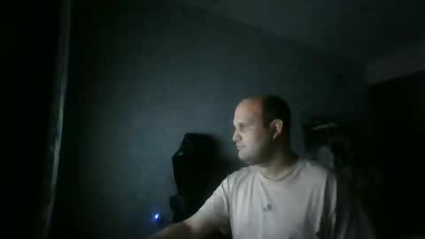 Snapshot of heavy_rebellxc chatting on February 17, 2026, 6:10 am Heavy Rebell online show from February 17, 2026, 6:10 am