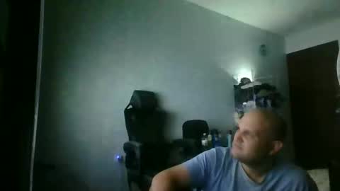 Snapshot of heavy_rebellxc chatting on February 25, 2026, 6:34 am Heavy Rebell online show from February 25, 2026, 6:34 am