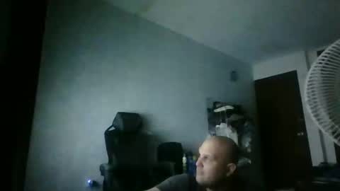 Snapshot of heavy_rebellxc chatting on February 26, 2026, 7:29 am Heavy Rebell online show from February 26, 2026, 7:29 am