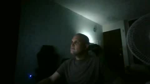 Snapshot of heavy_rebellxc chatting on March 3, 2026, 5:57 am Heavy Rebell online show from March 3, 2026, 5:57 am