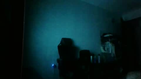 Snapshot of heavy_rebellxc chatting on March 16, 2026, 5:44 am Heavy Rebell online show from March 16, 2026, 5:44 am