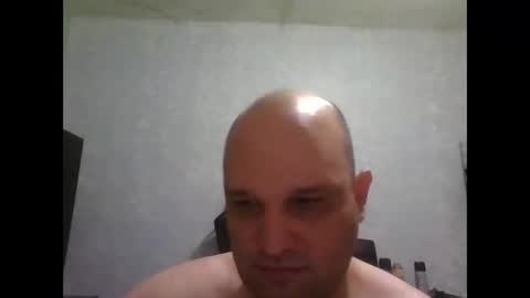 Snapshot of heavy_rebellxc chatting on March 18, 2026, 7:33 am Heavy Rebell online show from March 18, 2026, 7:33 am