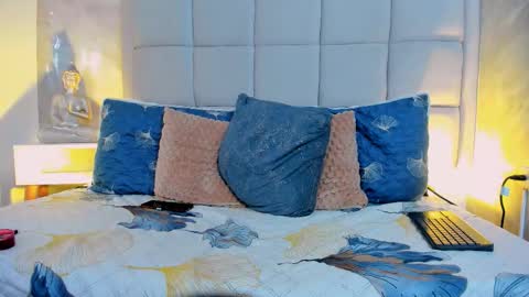 Snapshot of hecate1_ chatting on October 6, 2025, 8:06 pm Keira Hecate online show from October 6, 2025, 8:06 pm