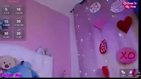 Snapshot of hecate23 chatting on September 17, 2025, 1:13 pm Cath online show from September 17, 2025, 1:13 pm