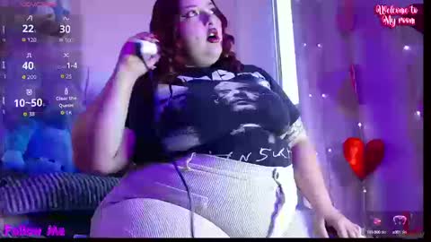 Snapshot of hecate23 chatting on September 19, 2025, 2:07 pm Cath online show from September 19, 2025, 2:07 pm