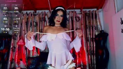 Snapshot of hecate_doll chatting on June 8, 2026, 4:07 pm hecate_doll online show from June 8, 2026, 4:07 pm