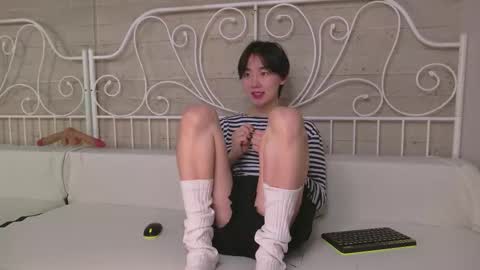 Snapshot of heejinwang chatting on October 16, 2025, 8:10 pm HEEJIN online show from October 16, 2025, 8:10 pm