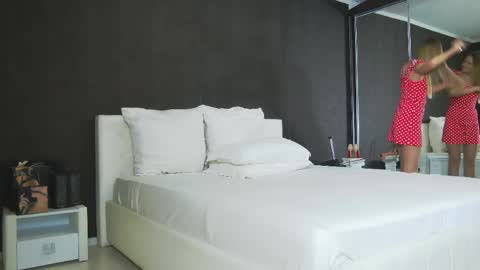 Helen online show from May 10, 2026, 5:34 am