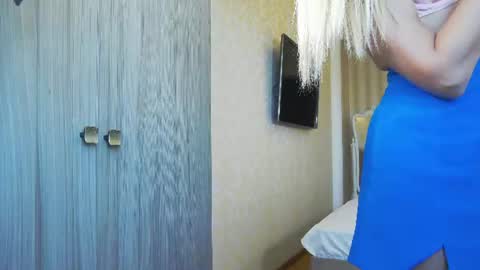 Snapshot of hefner_girl chatting on July 29, 2026, 5:16 am Helen online show from July 29, 2026, 5:16 am