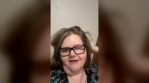 heidimackey2 online show from August 7, 2026, 2:02 am