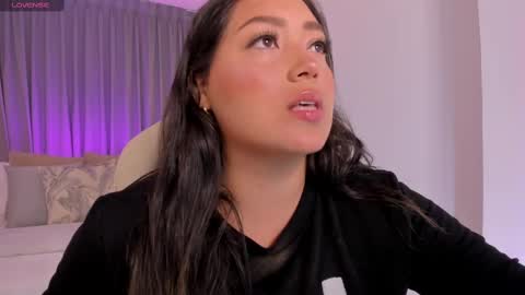 Snapshot of heidy_jhons chatting on March 5, 2025, 3:08 am Heidy online show from March 5, 2025, 3:08 am