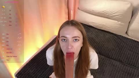 Snapshot of heily_stets chatting on October 29, 2025, 1:13 pm Lilith online show from October 29, 2025, 1:13 pm