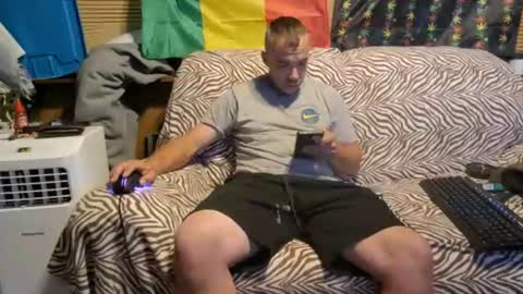 xxScubaStevexx online show from July 5, 2026, 7:59 am