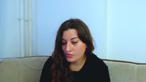 helen_adams_ online show from January 9, 2025, 10:52 am