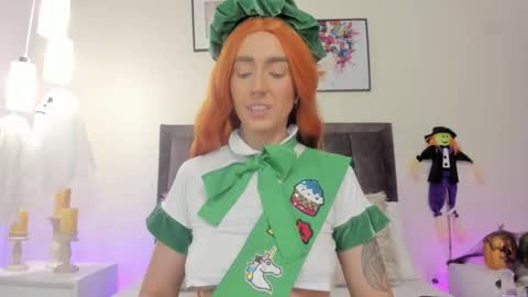 Helen  online show from November 1, 2025, 1:02 pm