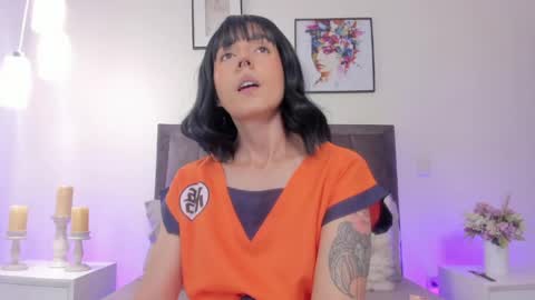 Helen  online show from May 2, 2026, 1:05 pm
