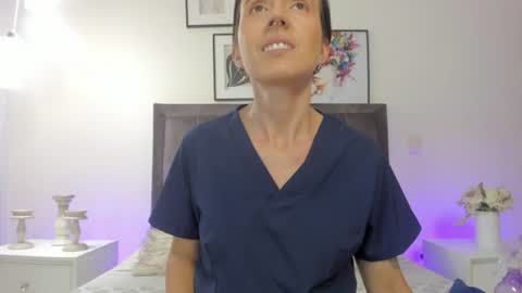 Helen  online show from July 9, 2026, 1:59 pm