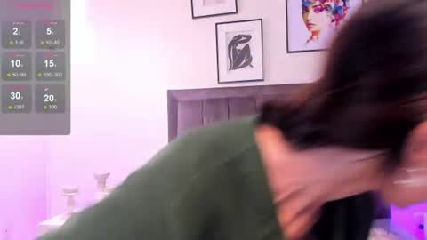 Helen  online show from July 19, 2026, 1:04 pm