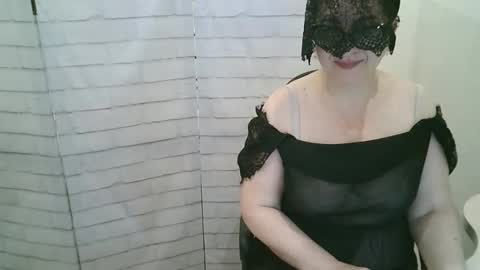 Helen online show from March 25, 2026, 2:23 pm