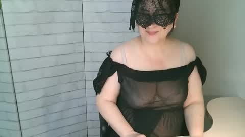 Helen online show from May 5, 2026, 5:15 am