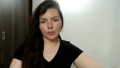 helena online show from November 3, 2025, 9:27 pm