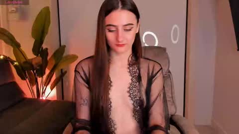 Helen online show from December 20, 2024, 8:45 pm