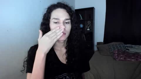 Snapshot of helena_spellman chatting on March 6, 2026, 4:09 am helena_spellman online show from March 6, 2026, 4:09 am