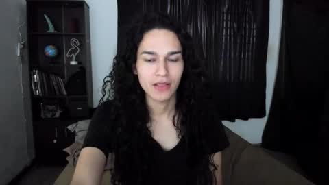 Snapshot of helena_spellman chatting on April 7, 2026, 10:20 pm helena_spellman online show from April 7, 2026, 10:20 pm