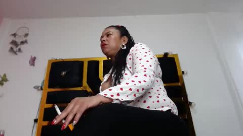 helenahotwet online show from January 8, 2025, 7:03 pm