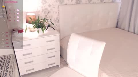 Helena Bonham online show from October 14, 2025, 6:58 am