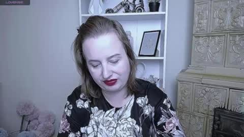 Snapshot of helenbrais chatting on October 23, 2025, 7:40 am Helen online show from October 23, 2025, 7:40 am