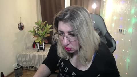 helenenigma online show from January 29, 2025, 5:30 am