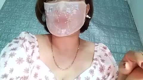 Snapshot of helenna_00 chatting on September 13, 2025, 11:15 pm helenna_00 online show from September 13, 2025, 11:15 pm