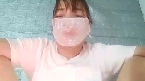 Snapshot of helenna_00 chatting on October 1, 2025, 11:16 am helenna_00 online show from October 1, 2025, 11:16 am