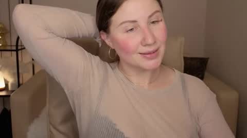 Helen online show from October 29, 2025, 1:41 am