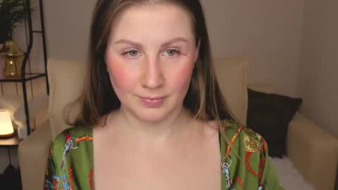 Snapshot of helens_lov chatting on April 28, 2026, 8:41 am Helen online show from April 28, 2026, 8:41 am