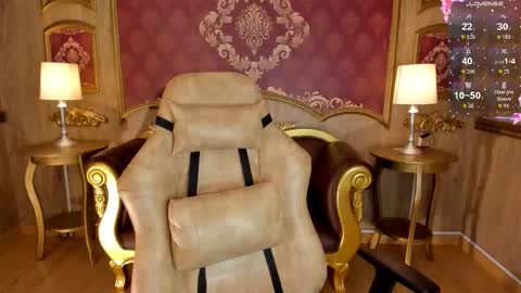 Helen or Hells online show from October 8, 2025, 12:03 pm