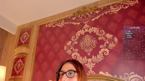 Snapshot of helenstanfordd chatting on February 21, 2026, 12:28 pm Helen or Hells online show from February 21, 2026, 12:28 pm