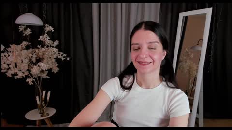 Helen online show from January 19, 2025, 1:00 am