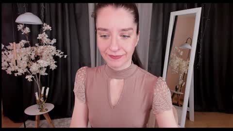 Helen online show from January 27, 2025, 2:53 am