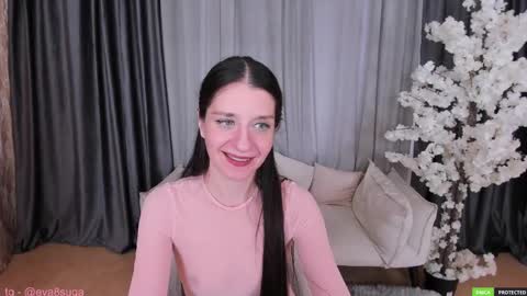 Helen online show from March 3, 2025, 9:55 am