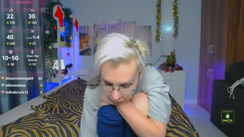 Helga online show from December 24, 2024, 2:54 am