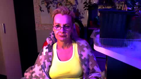 Helga online show from June 10, 2026, 6:40 pm