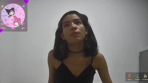 Helia Transfem and Amy online show from December 11, 2024, 9:41 am