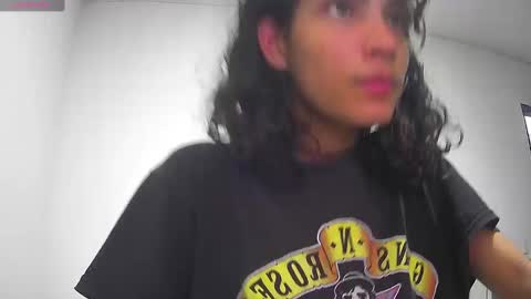 Helia Transfem and Amy online show from December 22, 2024, 5:45 am