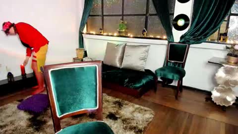 Heliconia online show from March 12, 2026, 12:06 am